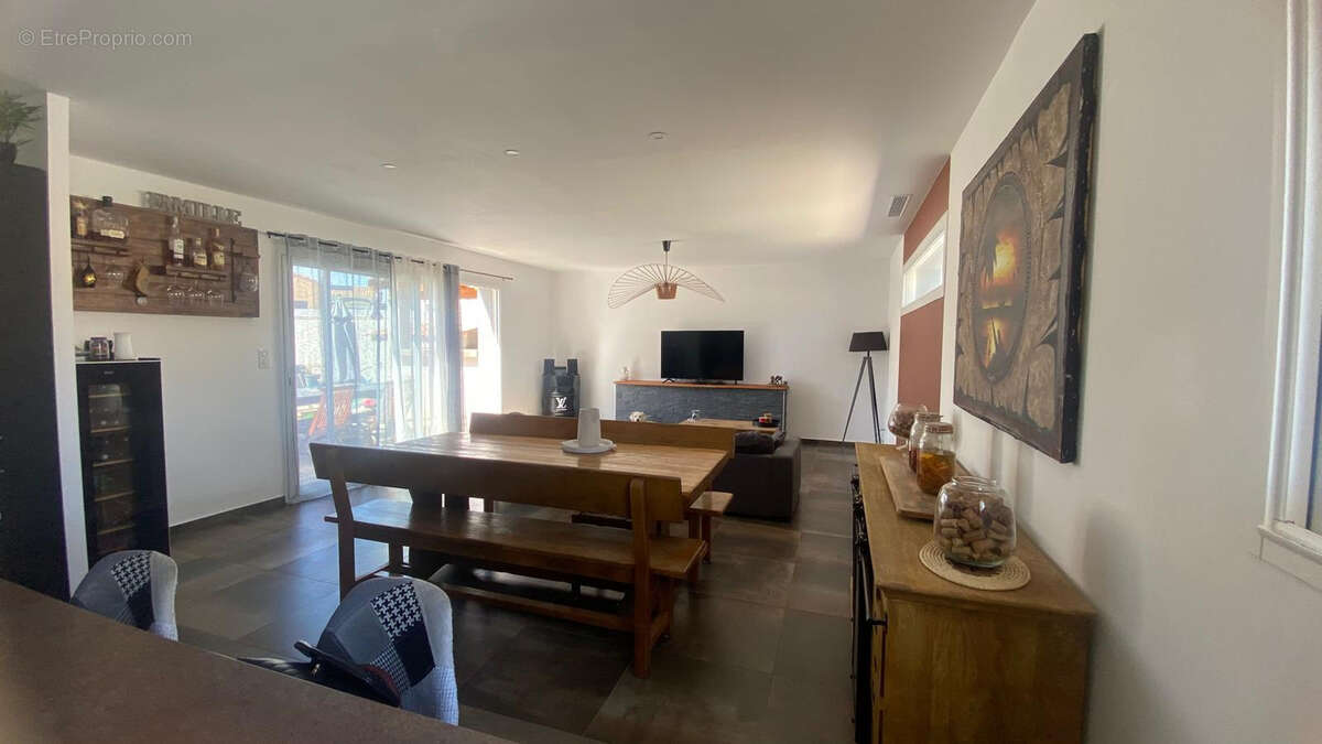 Maison à BIZE-MINERVOIS