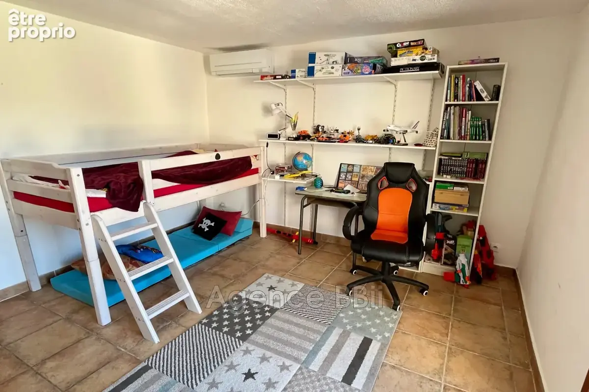 Maison 6 pièces 125 m² à vendre à Tourrette-Levens (06690) - photo 8