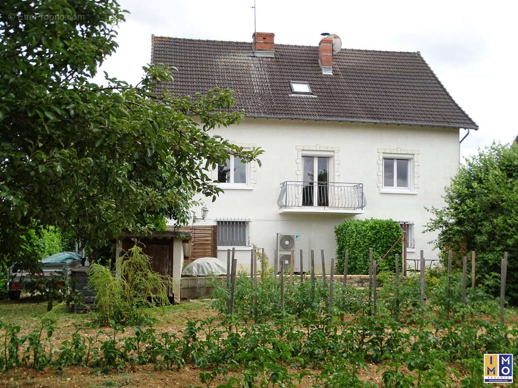 Maison à LEVET