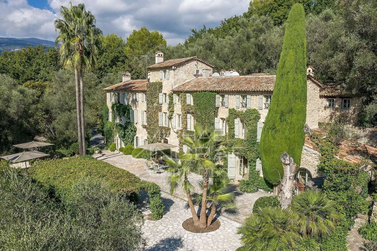Maison à GRASSE