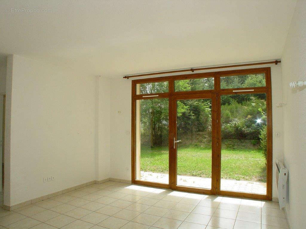 Appartement à LE CHAMBON-SUR-LIGNON