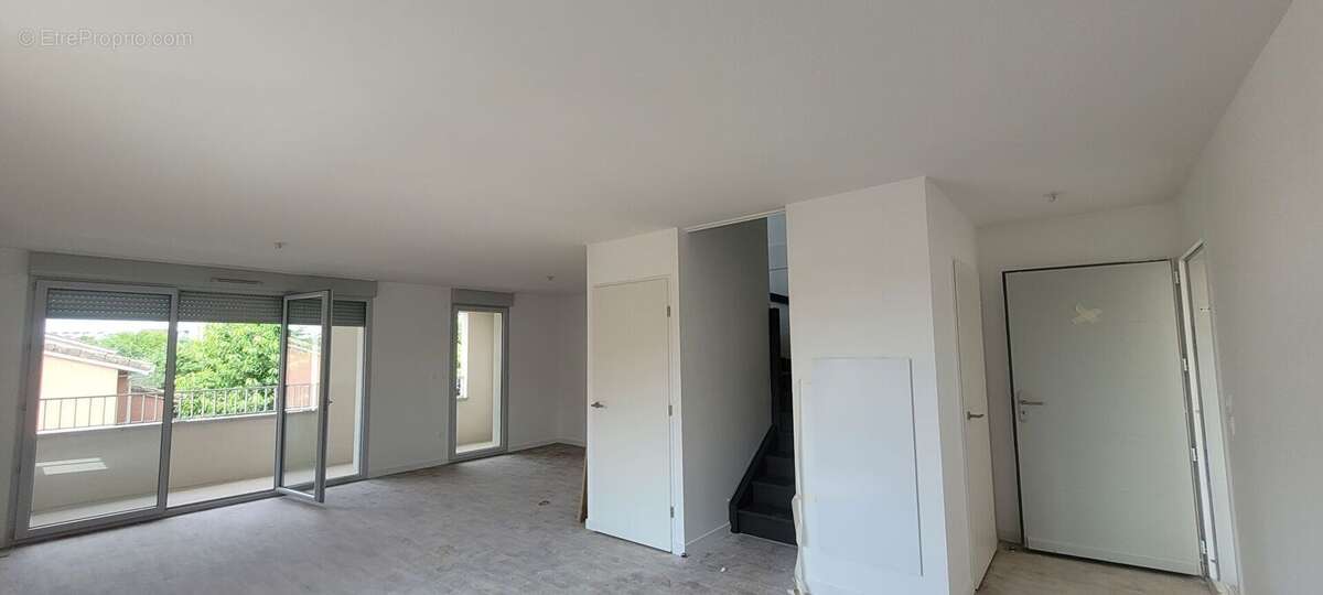 Appartement T4 + Loggia - Quartier Borderouge - photo 6