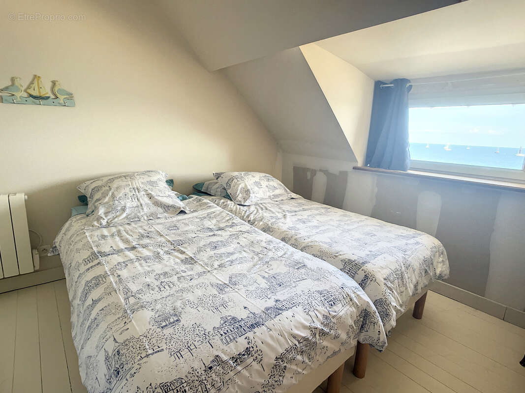 Maison à GRANDCAMP-MAISY