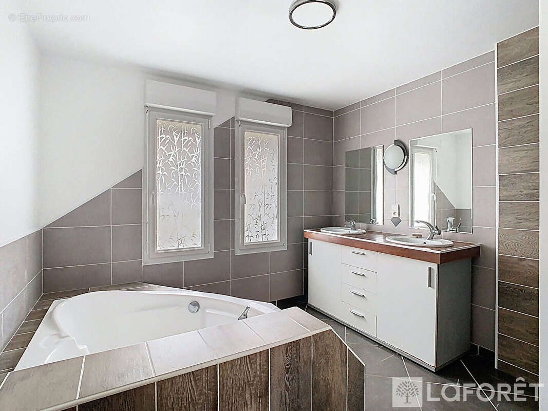 Maison à GODEWAERSVELDE