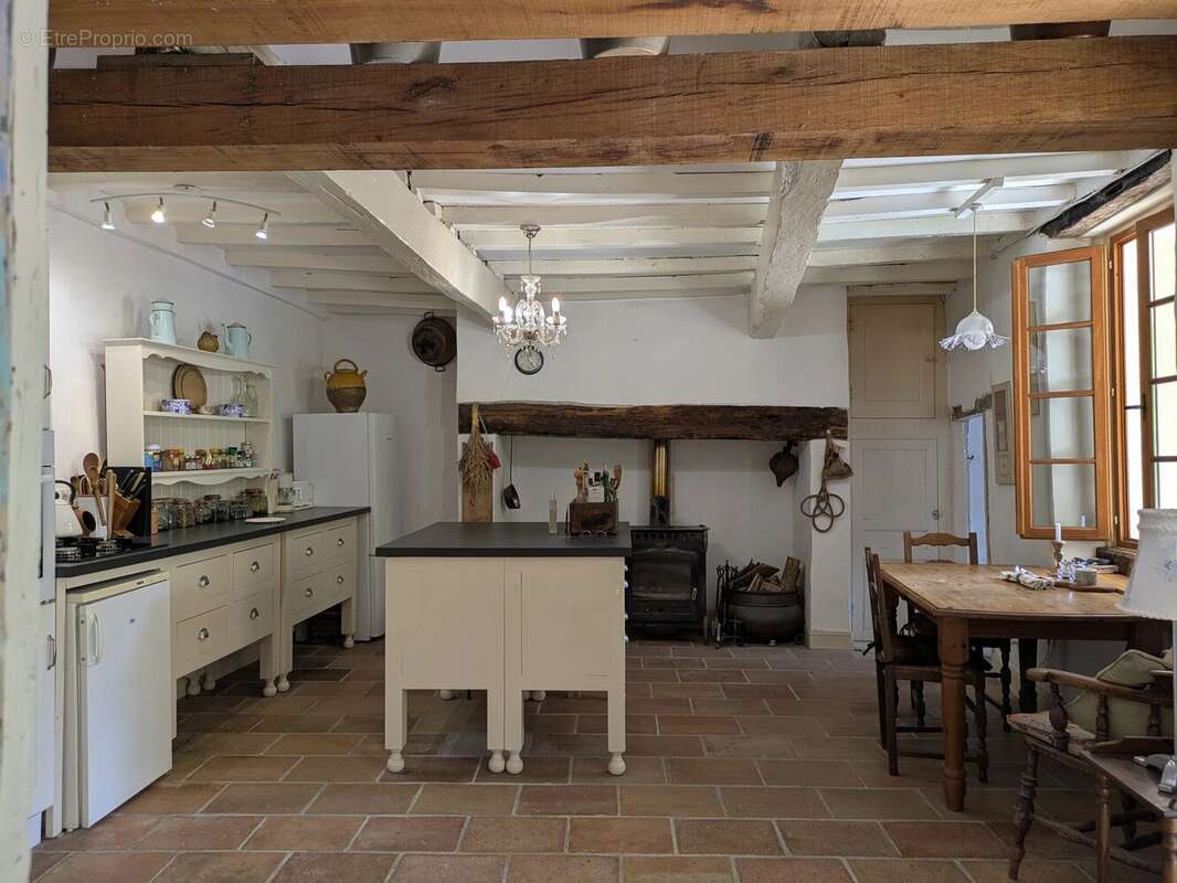 Ancienne ferme de caractère avec vue dégagée, à proximité de Beaumont-de-Lomagne - photo 3