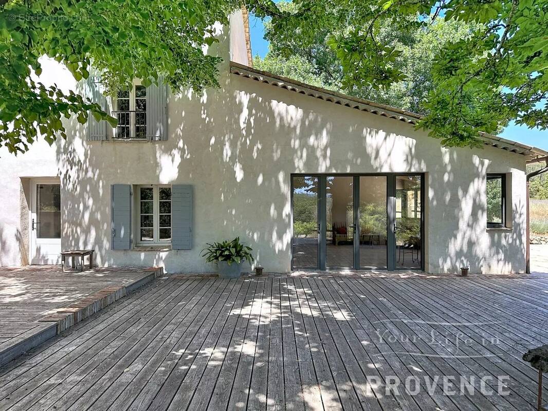 Maison à SAINT-ANTONIN-DU-VAR