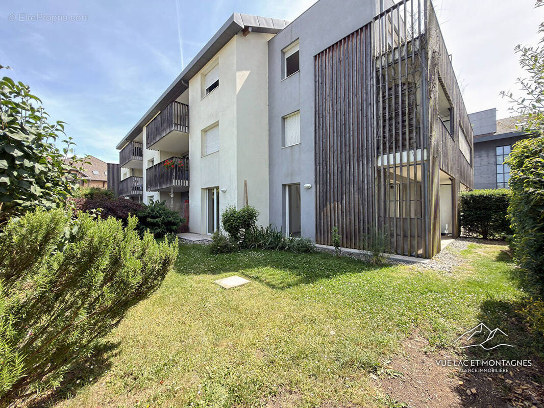 Appartement à CHENS-SUR-LEMAN