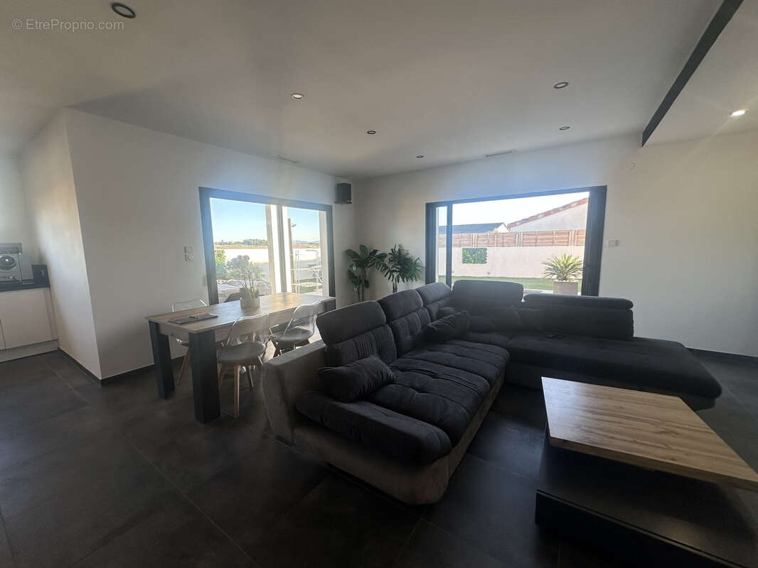 Maison à CONQUES-SUR-ORBIEL