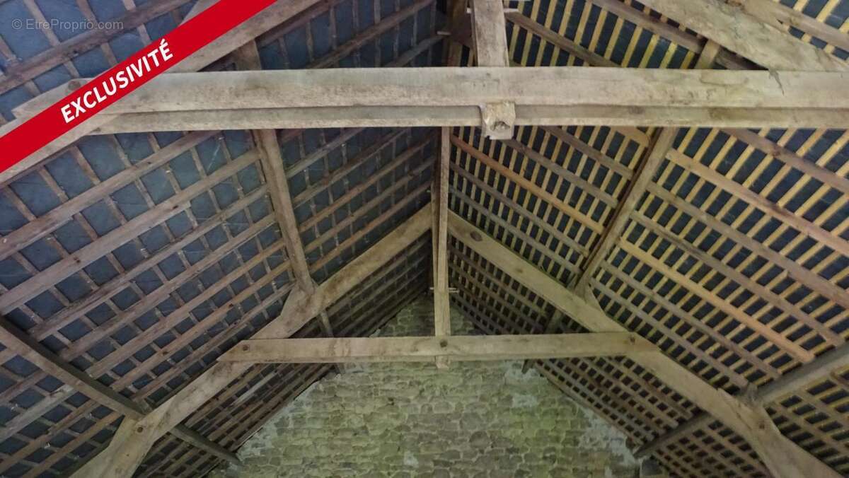 Maison à VIEUX-VY-SUR-COUESNON