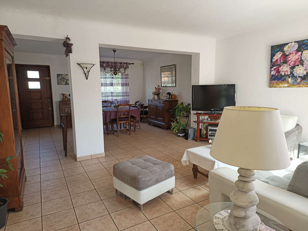 Maison à LE PEAGE-DE-ROUSSILLON