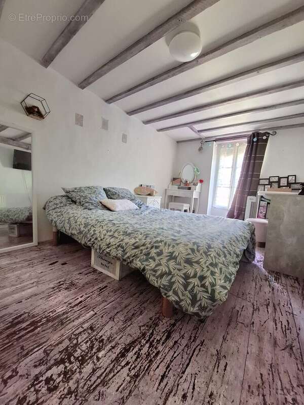 Maison à FRESNAY-SUR-SARTHE