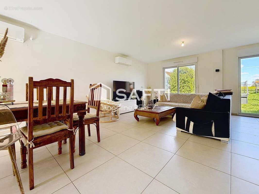 Photo 3 - Maison à MERU