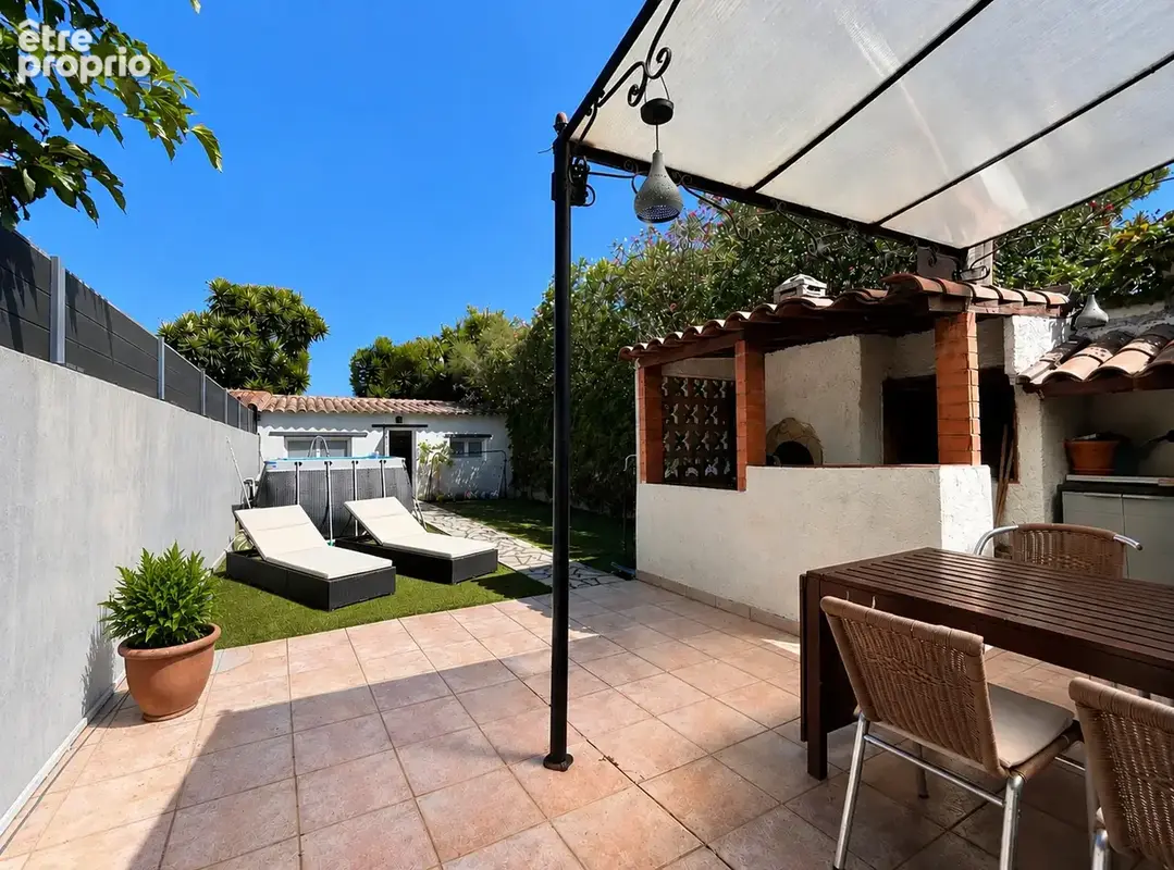Belle maison mitoyenne 117,10 m2   Terrain 100 m2   DPE B   13009 Marseille - photo 1