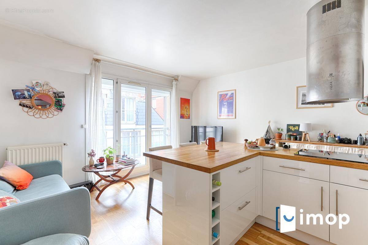 Appartement à PARIS-12E
