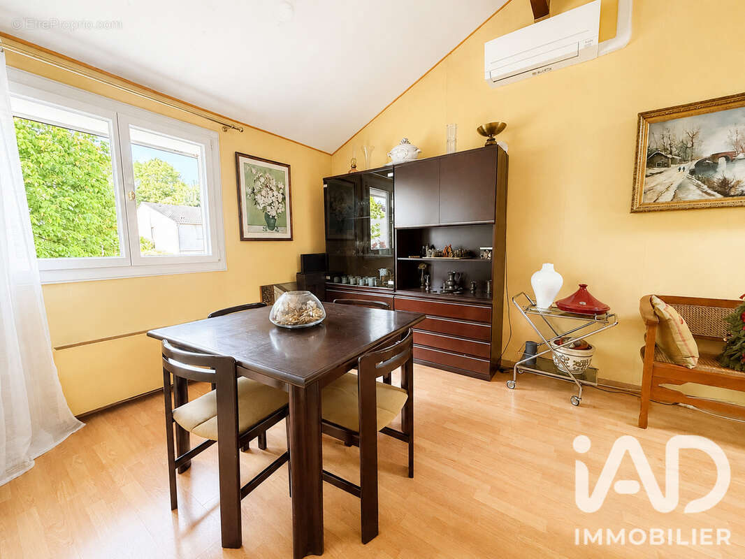 Maison 95 m² à Torcy  - photo 4