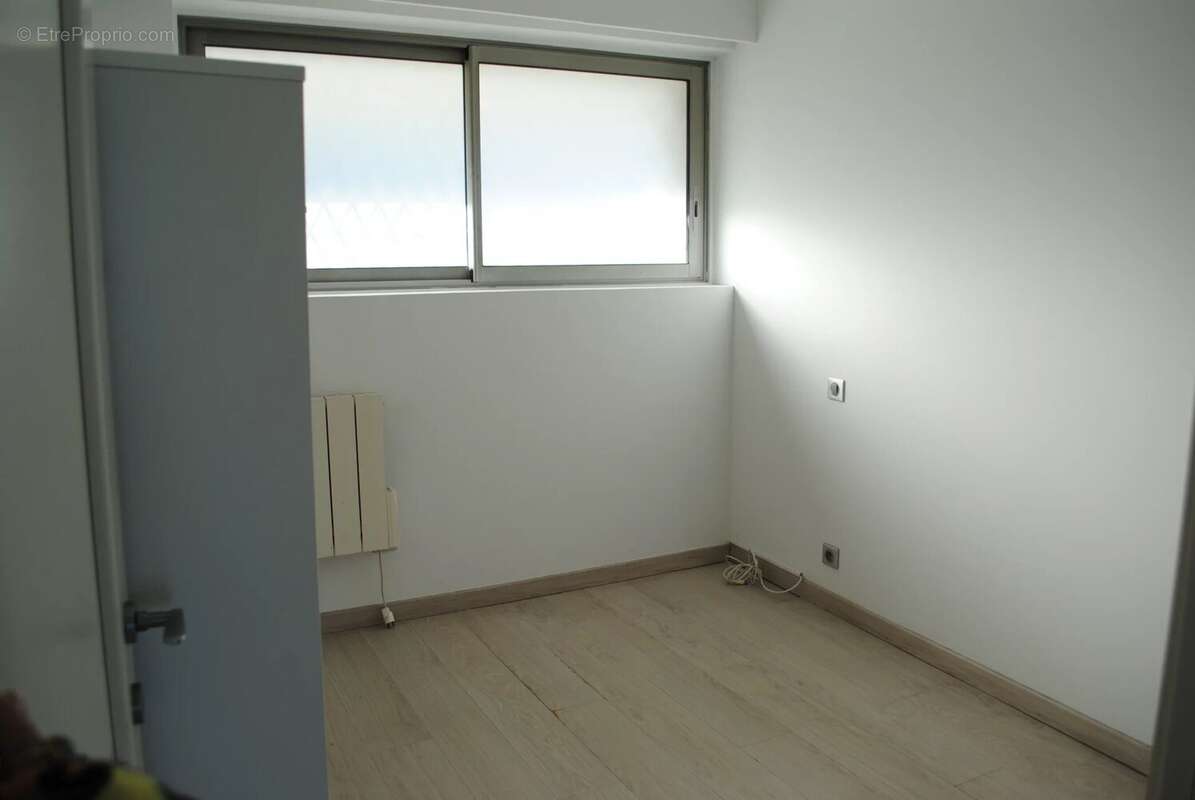 Appartement à VILLENEUVE-LOUBET