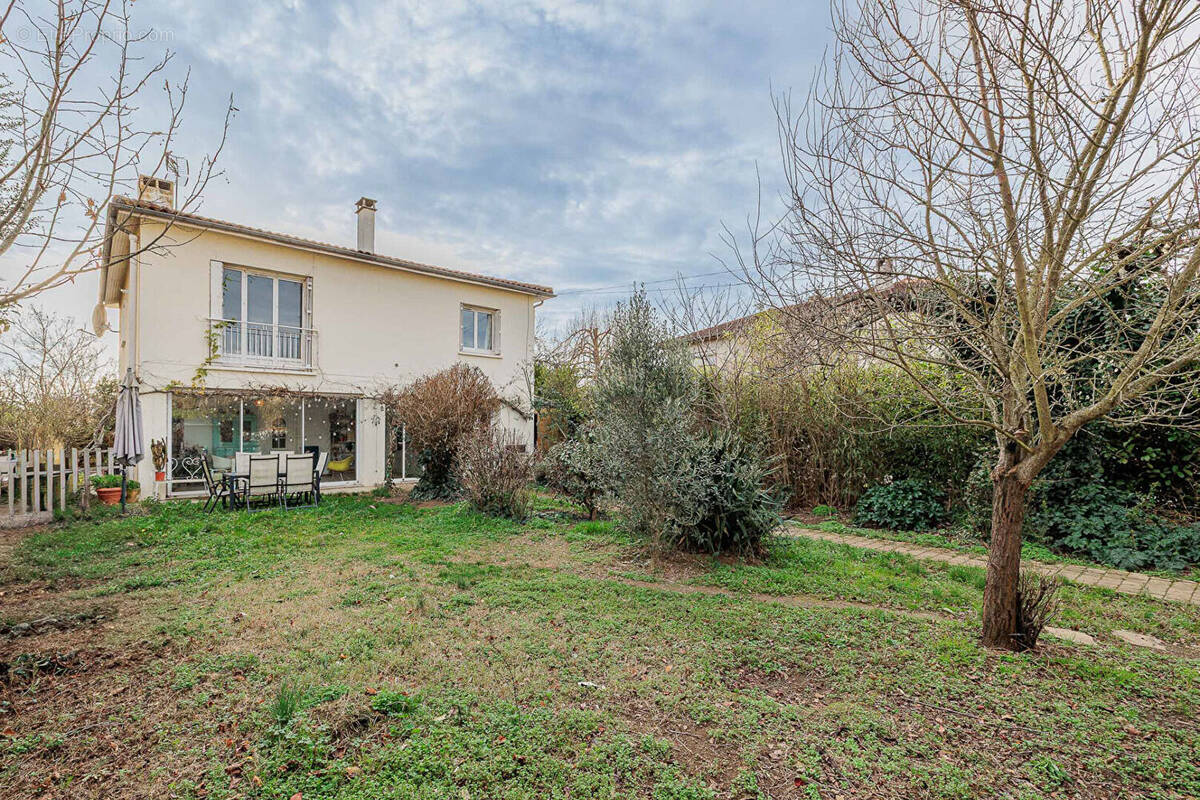 Maison à VILLENEUVE-TOLOSANE