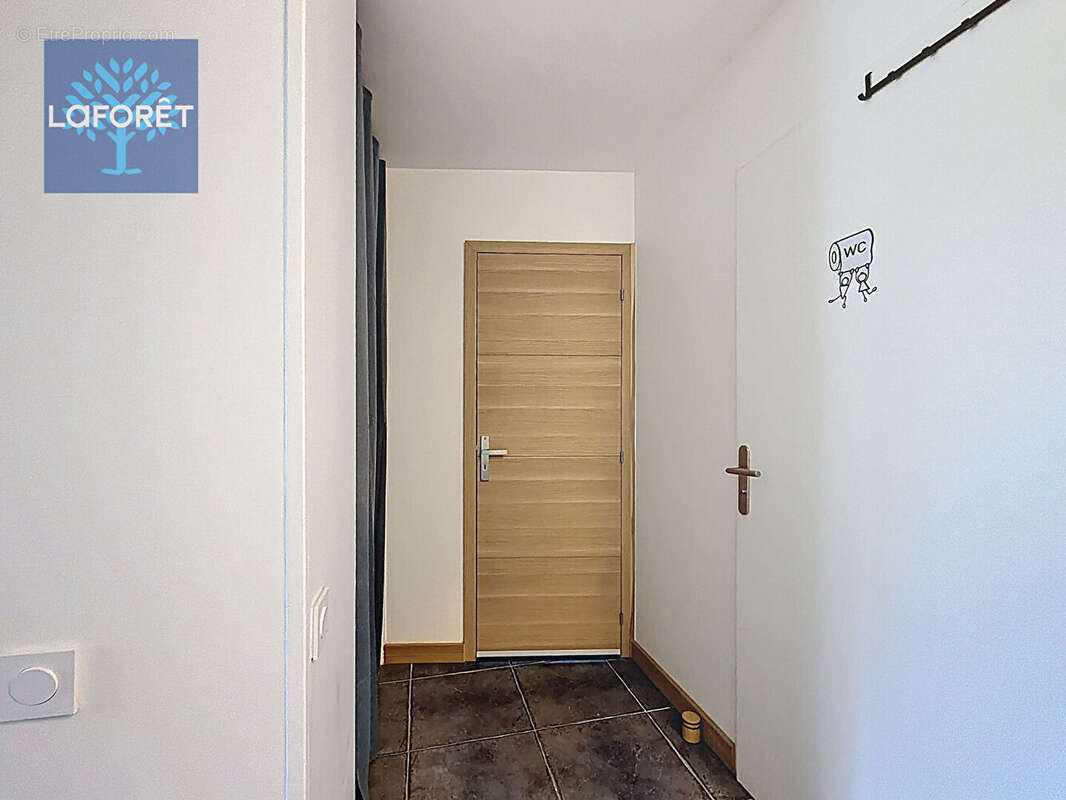 Appartement à SAINT-GENIS-LAVAL