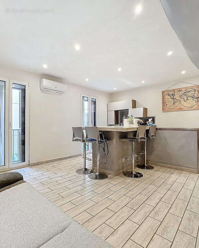 Appartement à MENTON