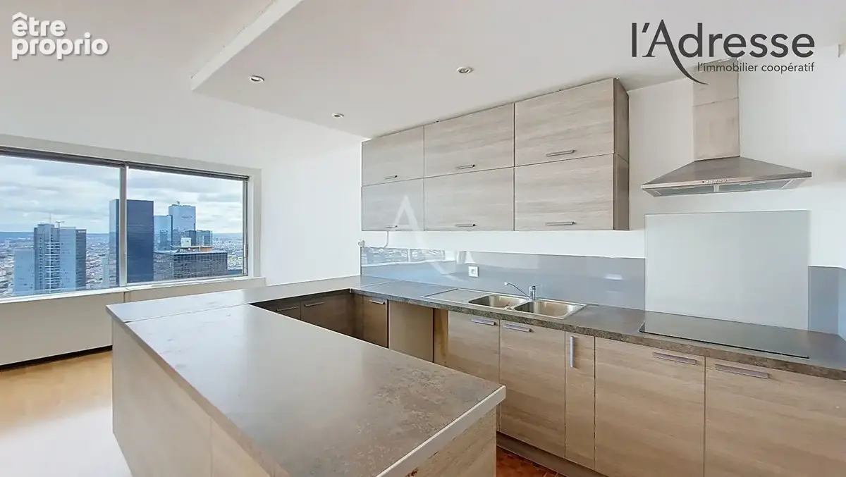 PUTEAUX/ LA DEFENSE - DERNIER ETAGE : appartement  4 pièces de 94m² avec cave et double parking - photo 10