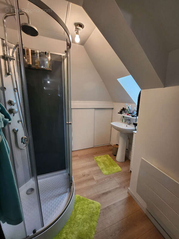 Maison à GRANDVILLIERS