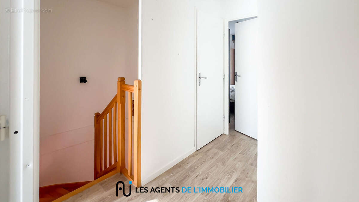 Appartement à NANTERRE