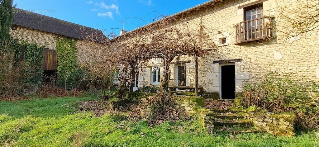 Maison à SAINT-CHRISTOPHE