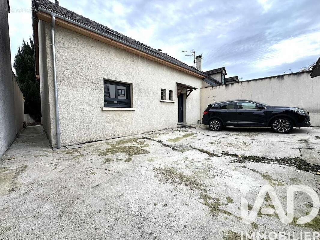 Photo 3 - Maison à CARRIERES-SOUS-POISSY