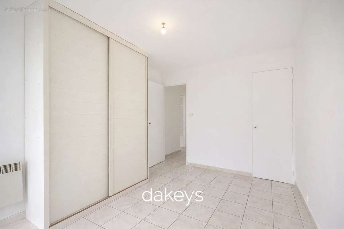 Appartement à MARSEILLE-9E