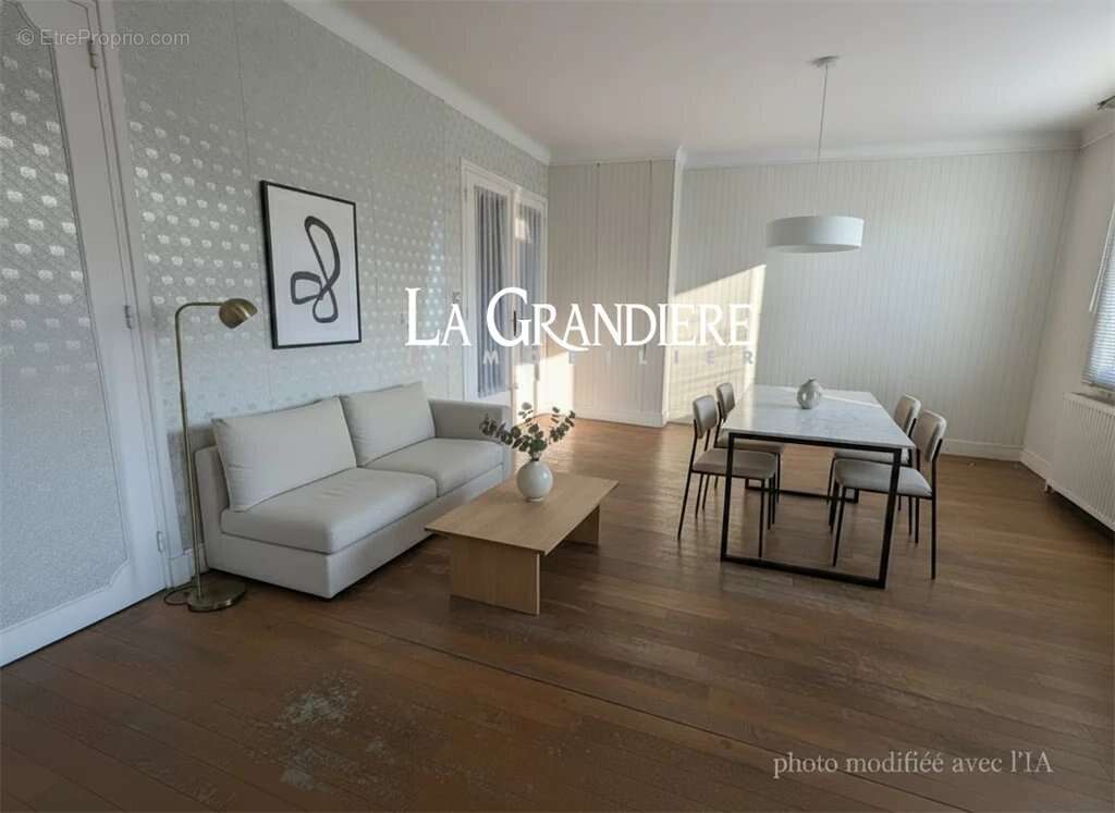 Appartement à PARIS-15E