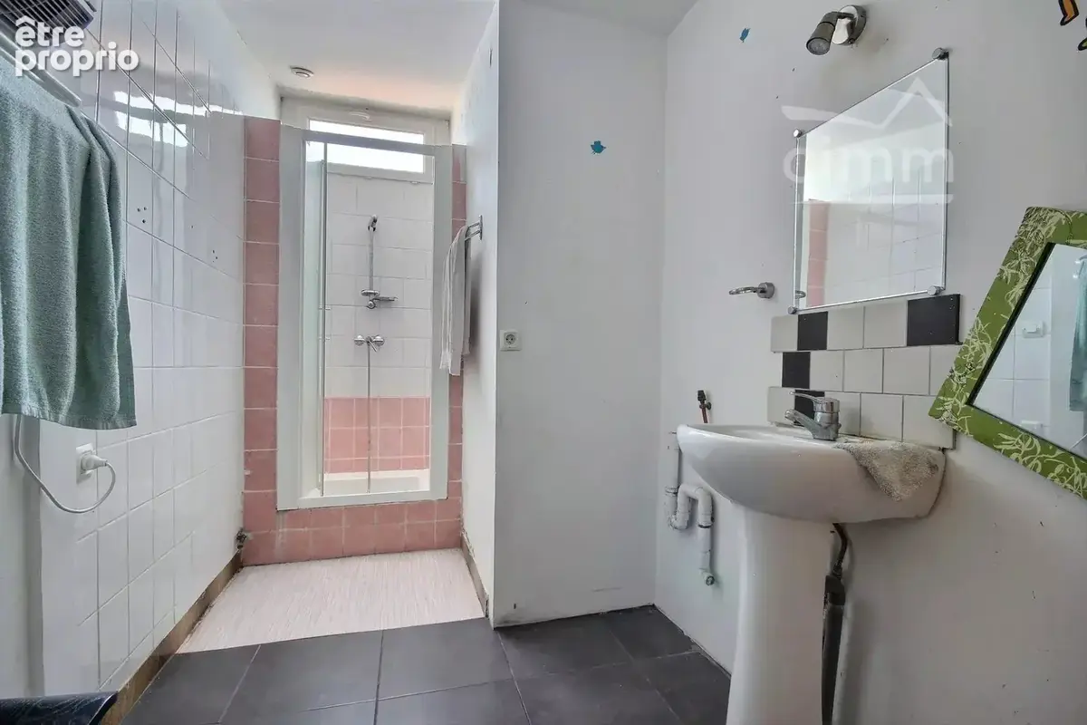 Maison de ville à renover avec vue dominante – 2 logements – terrain 5 000 m² – le teil - photo 18