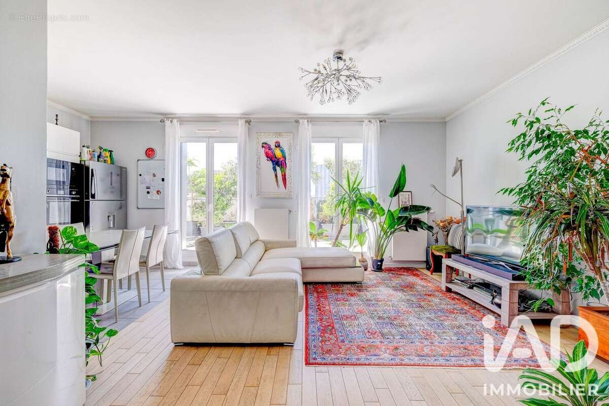 Photo 4 - Appartement à CLICHY