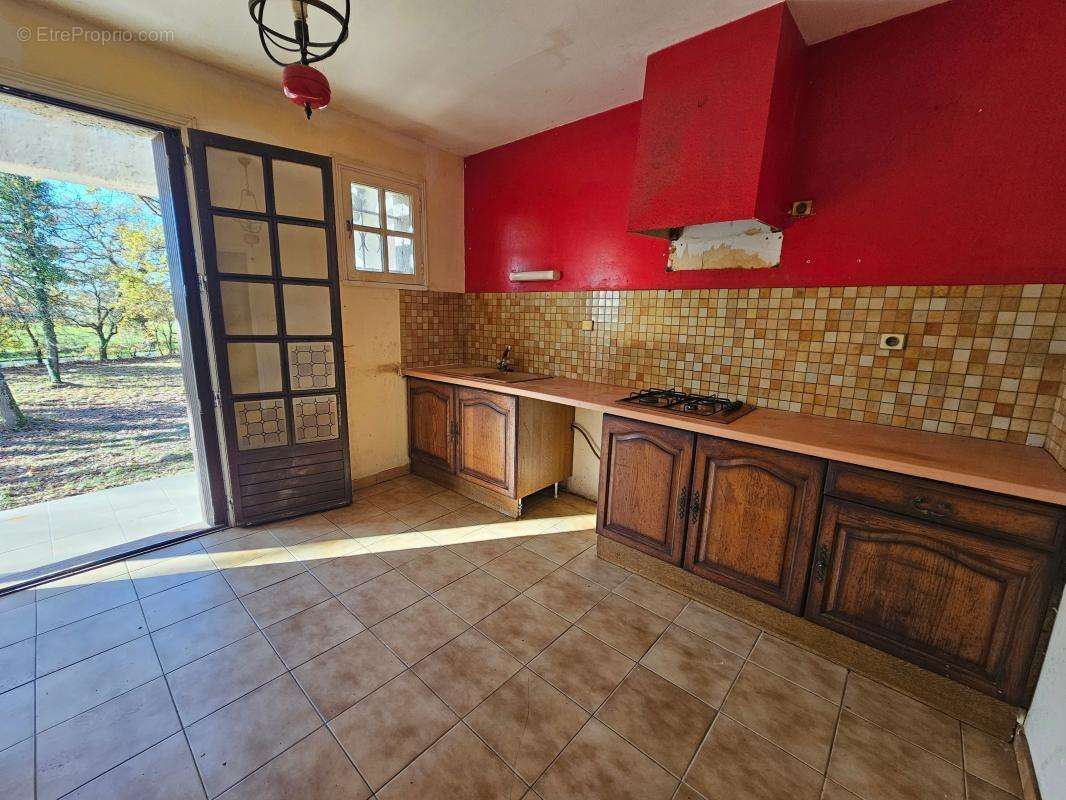 Maison à MERENVIELLE