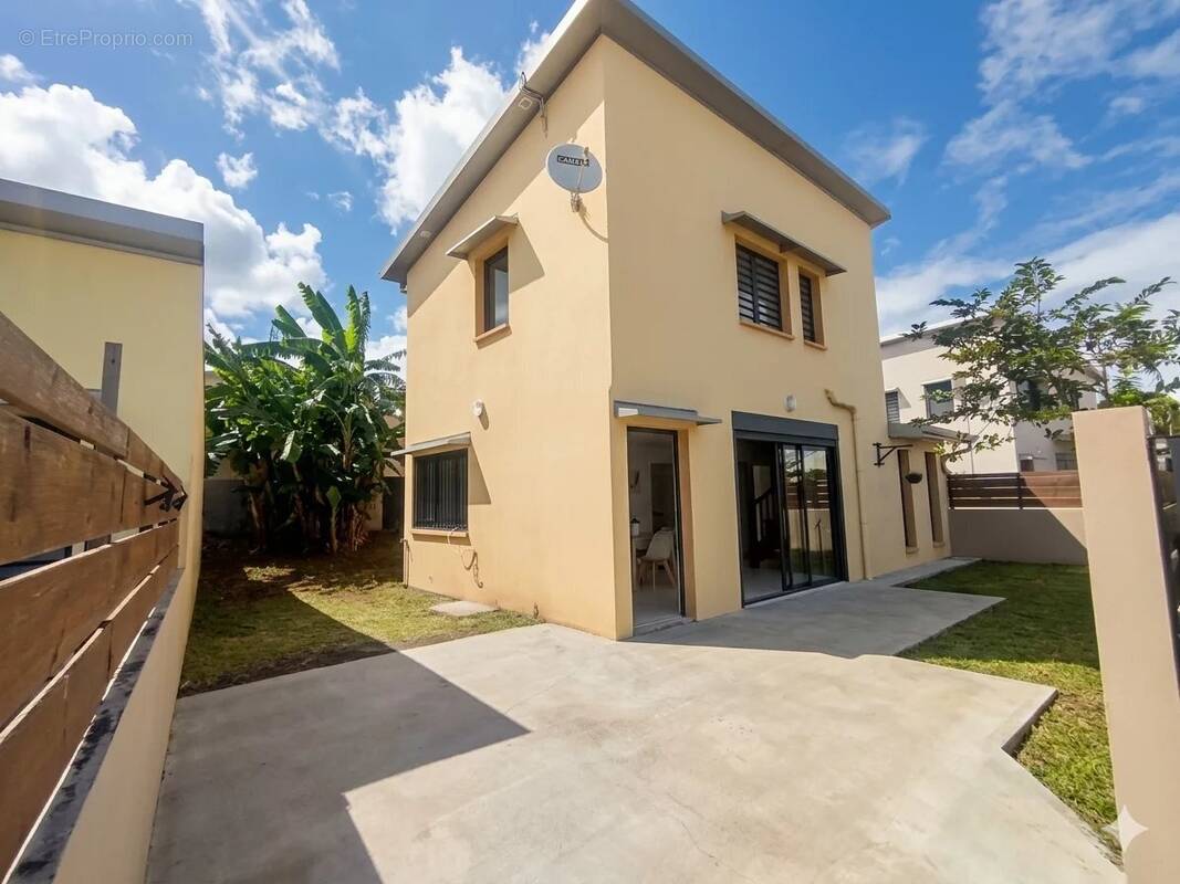 Maison à LE TAMPON