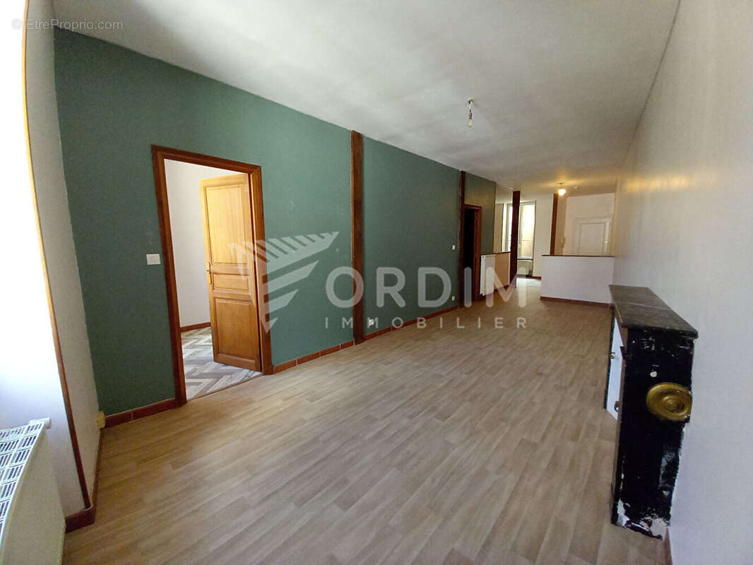 Appartement à AVALLON