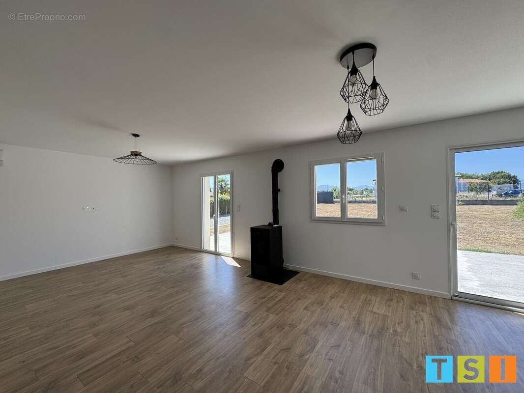 Sur les Serres Saint - Gaudinoises 130 m² de confort, sur 2060m² de terrain clos . - photo 34