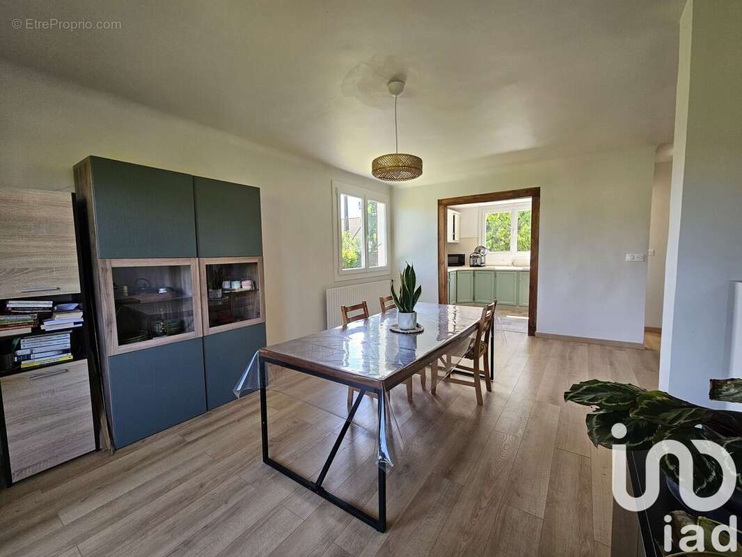 Maison 115 m² à Marchezais  - photo 4
