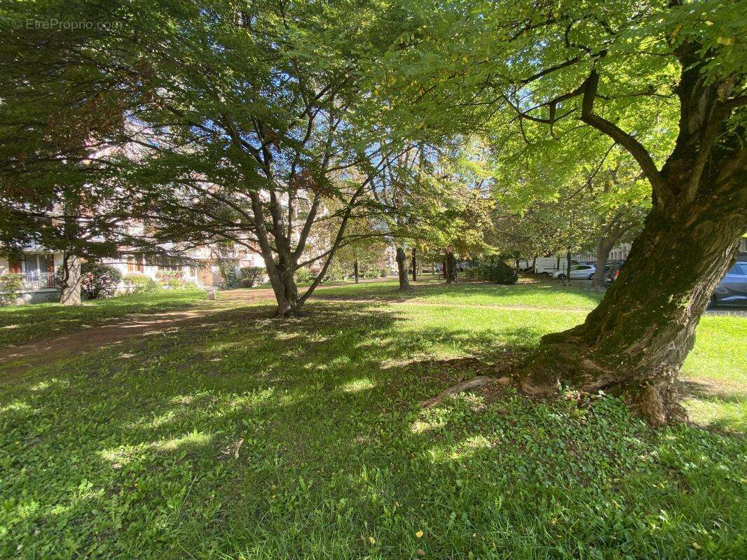 Appartement à VILLEURBANNE