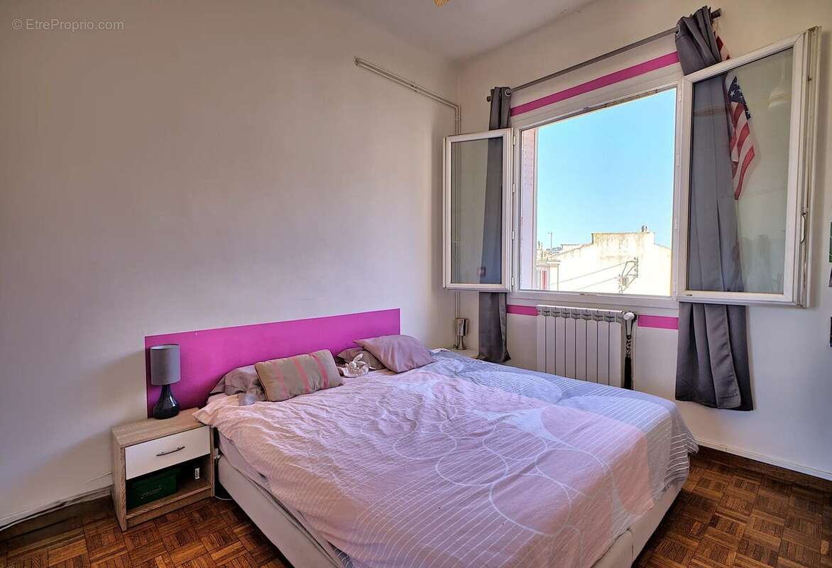 Appartement à MARSEILLE-12E