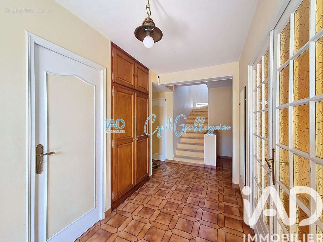 Photo 9 - Maison à VARENNES-SUR-SEINE