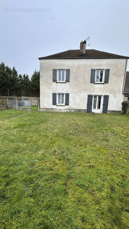 Maison à MAROLLES-EN-HUREPOIX