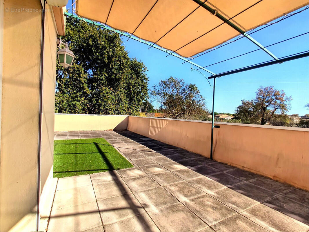 Appartement à LE PONTET