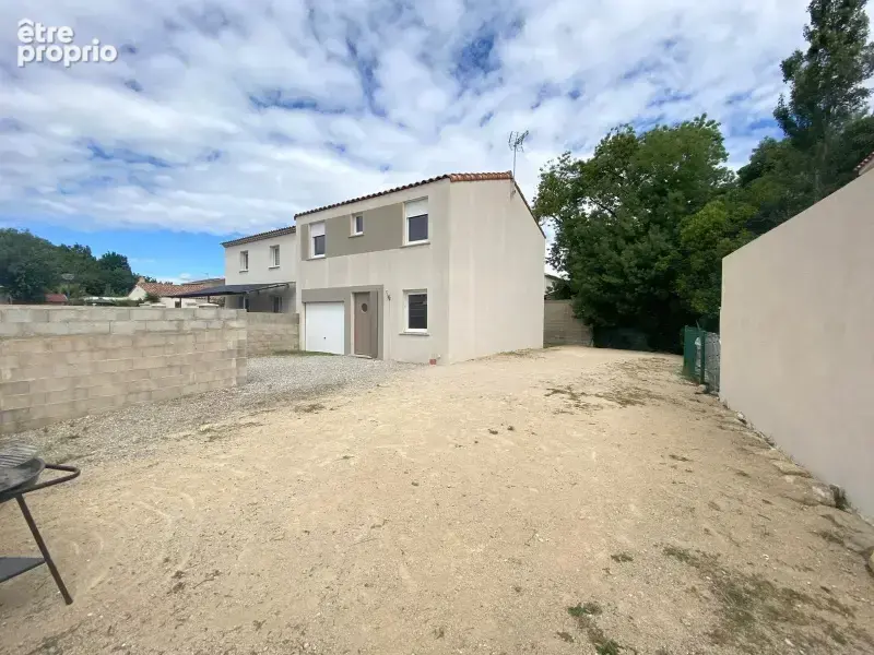 Villa recente  de type 5 sh 95 m2 sur une parcelle de terrain clos de 308 m2 miramas - photo 11