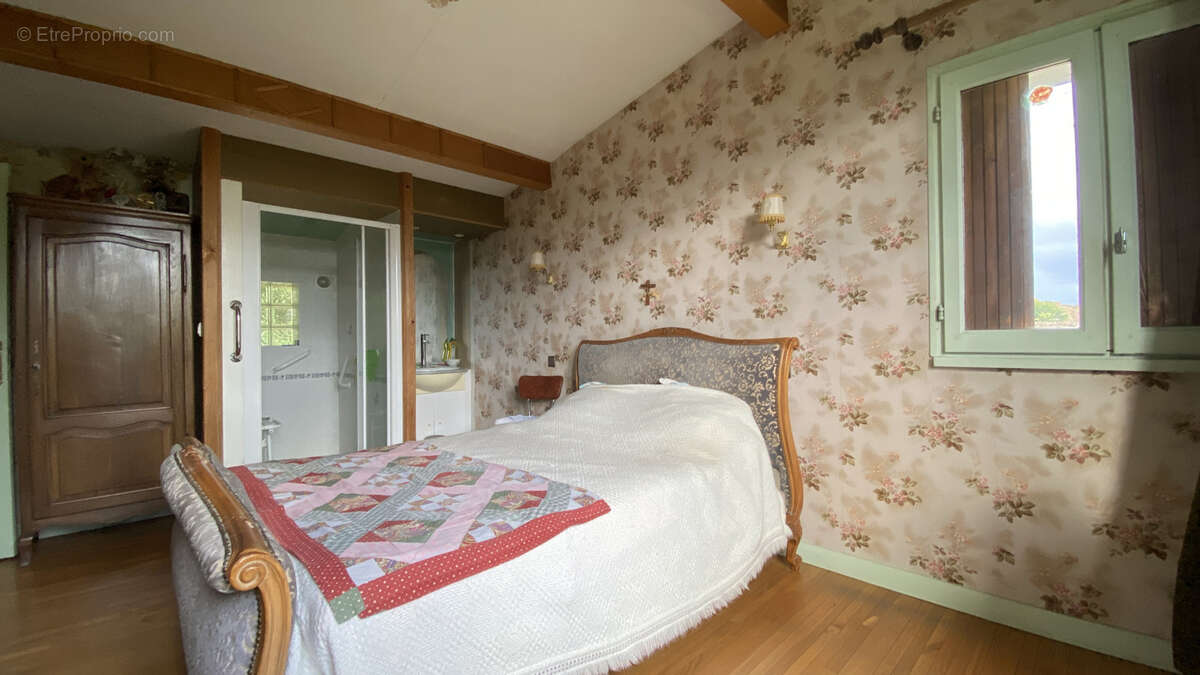 Maison à CHENNEBRUN