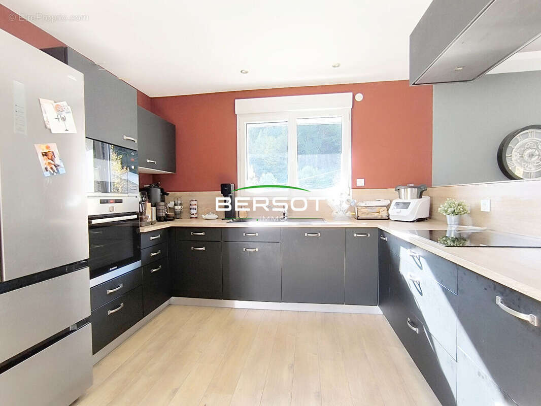 Maison à BAUME-LES-DAMES