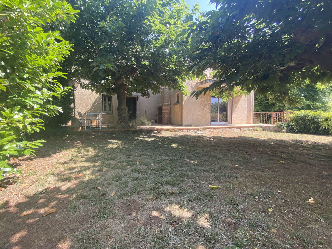 Maison à SOLLIES-VILLE