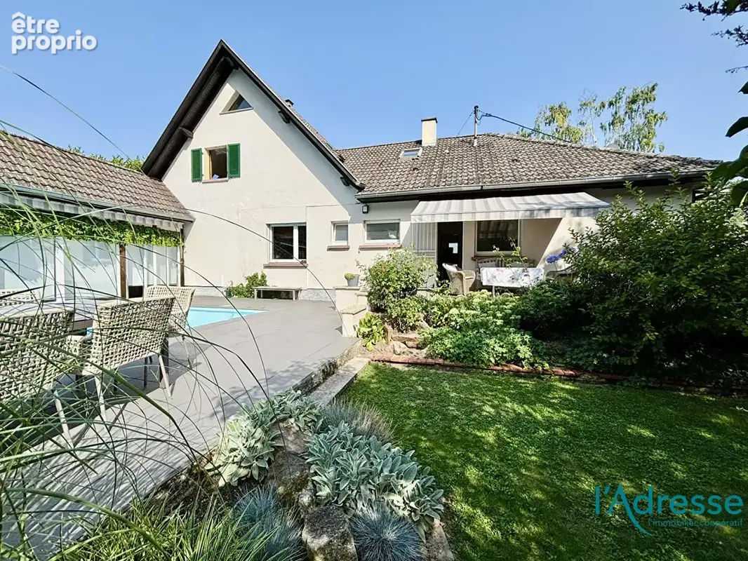 Propriété Husseren Les Châteaux 8 pièces 194 m² - photo 5