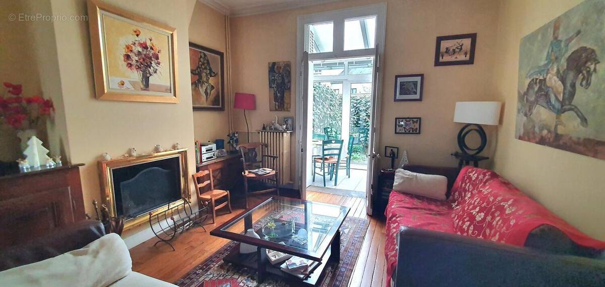 Photo 1 - Maison à TOURS