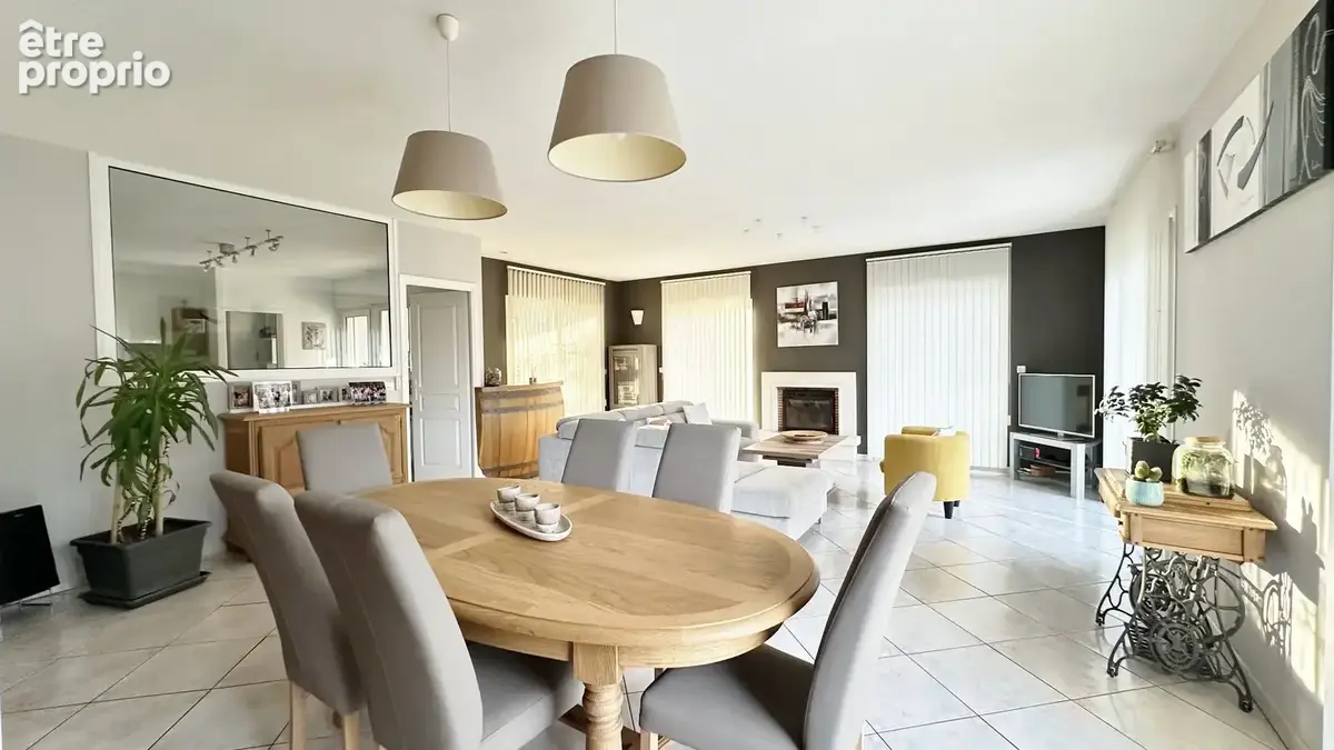 Maison contemporaine de type t5 de 173 m2  + garage de 40 m2 sur terrain de 4059 m2 - photo 4