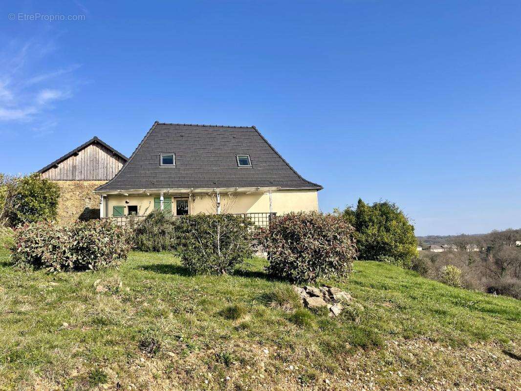 Maison à LASCAUX